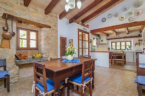 Ses Velletes 7 in Art