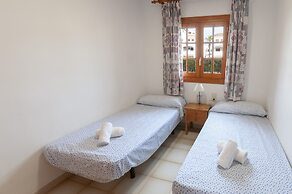 Secreto in Oliva With 3 Bedrooms and 1 Bathrooms