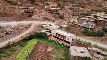 Guste Hause Imdoukal