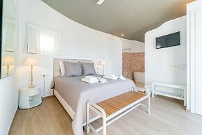 Villa Gaudina in Sant Llu s