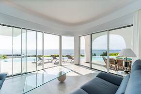 Villa Gaudina in Sant Llu s