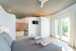 Villa Gaudina in Sant Llu s