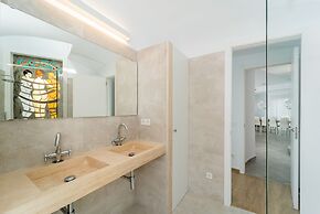 Villa Gaudina in Sant Llu s