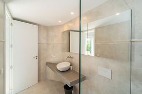 Villa Gaudina in Sant Llu s