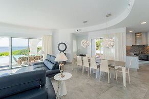 Villa Gaudina in Sant Llu s