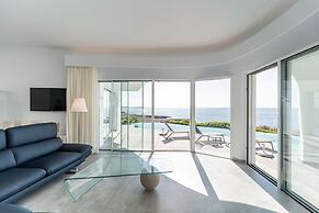 Villa Gaudina in Sant Llu s