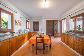 Villa Sol Naixent in Felanitx