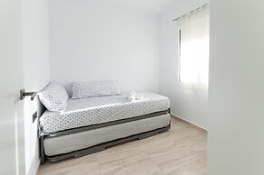 Vistamar 1 in Oliva With 2 Bedrooms and 1 Bathrooms