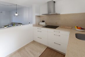 Vistamar 1 in Oliva With 2 Bedrooms and 1 Bathrooms