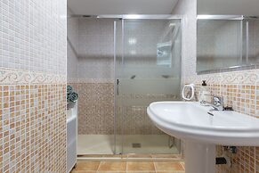 Tolox 1 in Tolox With 1 Bedrooms and 1 Bathrooms