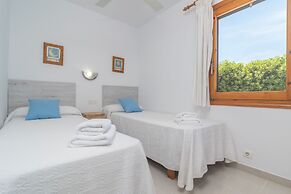 Villa Victoria in Cala en Porter