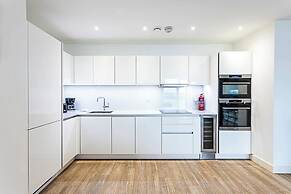 Greenwich Riverside Dream View