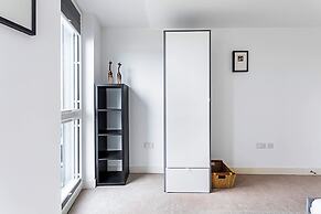 Greenwich Riverside Dream View