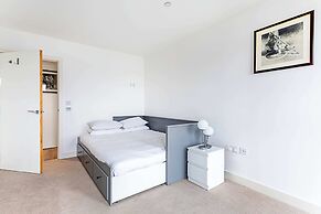 Greenwich Riverside Dream View