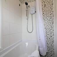 Troon House - East Kilbride