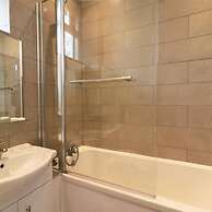 Railway Cottage - Maryhill