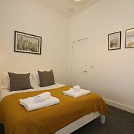 Railway Cottage - Maryhill