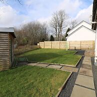 Railway Cottage - Maryhill