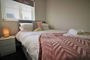 Chapelhall House - Airdrie