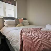 Chapelhall House - Airdrie