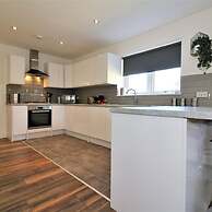 Railway House 5 bed - Maryhill