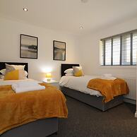 Railway House 5 bed - Maryhill