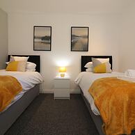 Railway House 5 bed - Maryhill