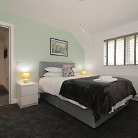 Railway House 5 bed - Maryhill