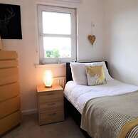 Brambling House - Carnbroe