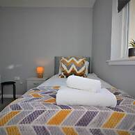 Whistleberry House - Hamilton