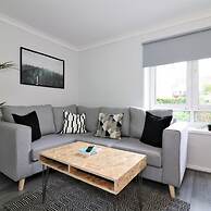 Caldercruix House - Airdrie