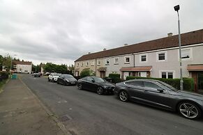 Caldercruix House - Airdrie