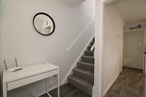 Caldercruix House - Airdrie