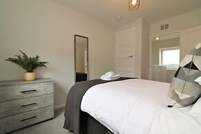 Caldercruix House - Airdrie