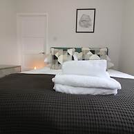 Caldercruix House - Airdrie