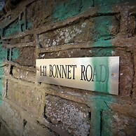 No 11 Bonnet Road - 2 Bed