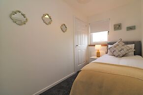 Moore View - Hamilton