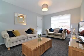 Moore View - Hamilton