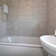 Moore View - Hamilton