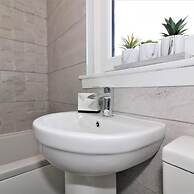 Moore View - Hamilton