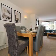 Barons Court - Paisley