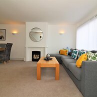 Barons Court - Paisley