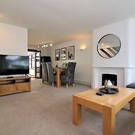 Barons Court - Paisley