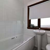 Barons Court - Paisley