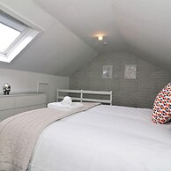 Barons Court - Paisley