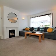 Barons Court - Paisley