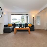 Barons Court - Paisley