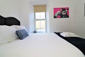 No 9 Bonnet Apartments - 3 Bed