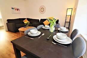 No 9 Bonnet Apartments - 3 Bed