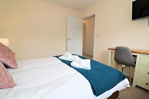 Morrison House Holytown